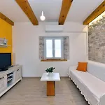 House Tudari 2176 Tatil Evi