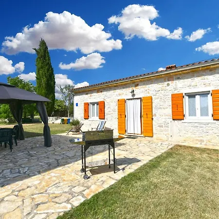 House Tudari 2176 Tatil Evi Žminj