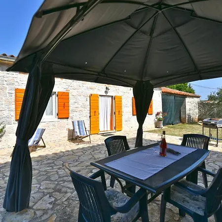 House Tudari 2176 Tatil Evi Žminj